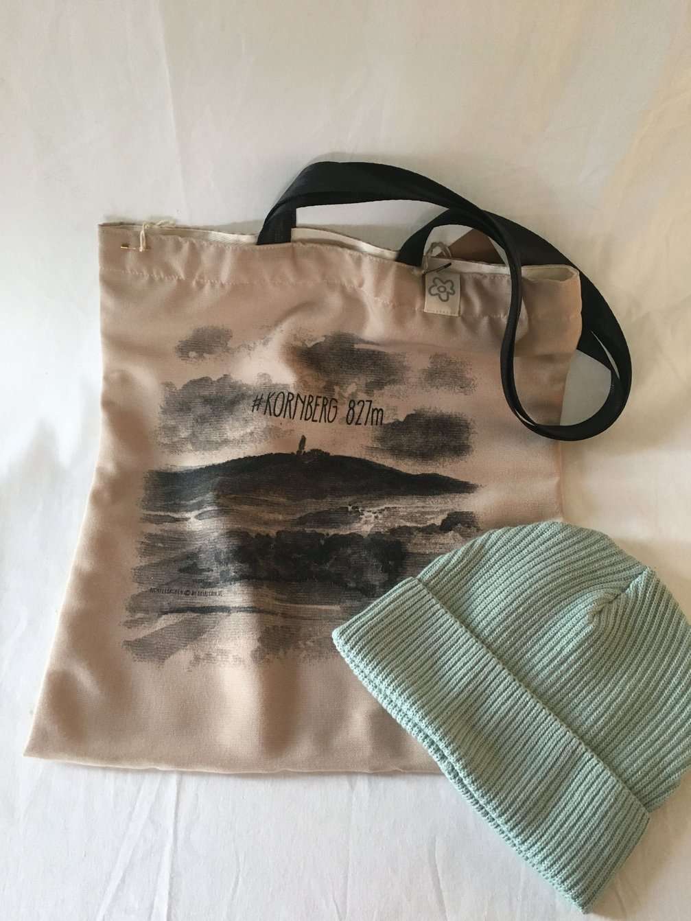 Kornberg-Shopper (optional mit Firmenlogo) mit stylischer Mütze